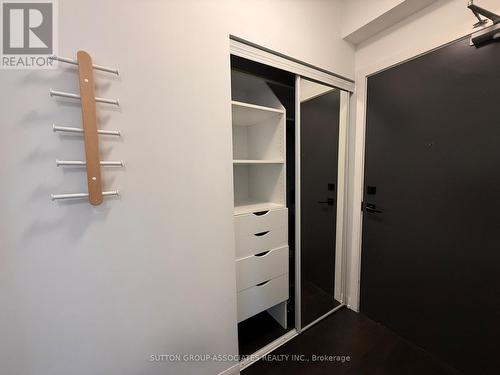 1608 - 435 Richmond Street W, Toronto, ON - Indoor