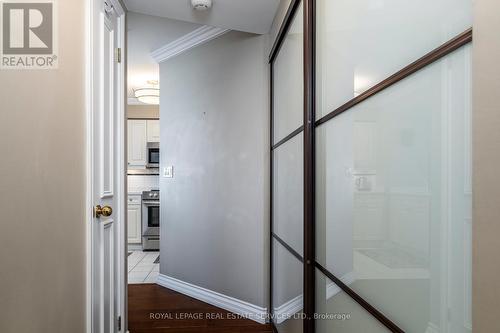 2812 - 1 Palace Pier Court, Toronto, ON - Indoor Photo Showing Other Room