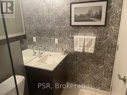 3 pc Ensuite Bathroom - 