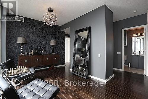 Den Area - 2104 - 103 The Queens Way, Toronto, ON - Indoor Photo Showing Other Room