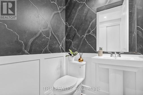 20 Coppermine Street, Ottawa, ON -  Photo Showing Bathroom