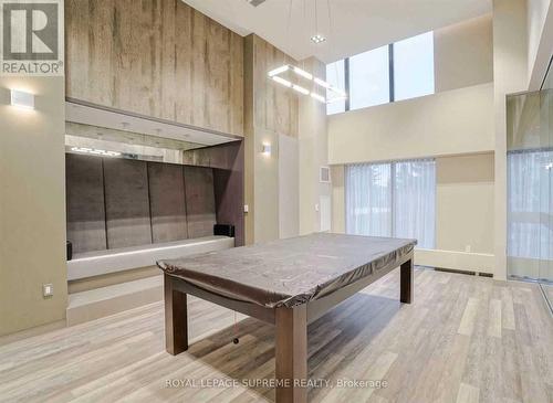 1402 - 75 Oneida Crescent, Richmond Hill, ON - Indoor Photo Showing Other Room