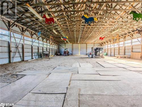 2041 Flos Rd Four Road W, Springwater, ON - Outdoor