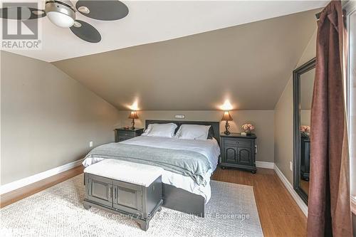 8222 County Rd 169 Road, Severn, ON - Indoor Photo Showing Bedroom