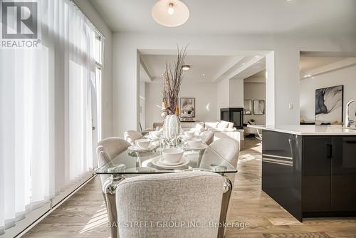 3190 William Cutmore Boulevard, Oakville, ON - Indoor Photo Showing Dining Room
