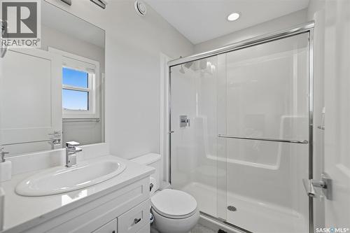 623 Evergreen Boulevard, Saskatoon, SK - Indoor Photo Showing Bathroom