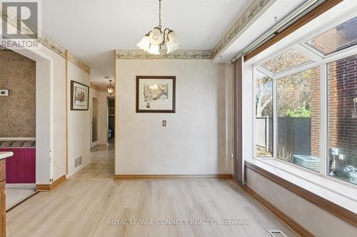 4307 Garnetwood Chase, Mississauga, ON - Indoor Photo Showing Other Room