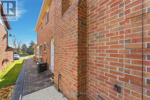 4307 Garnetwood Chase, Mississauga, ON - Outdoor With Exterior