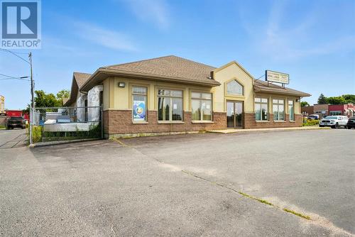 9 Lawton St, Blind River, ON 