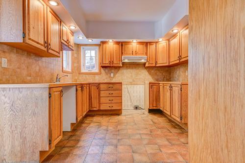 Cuisine - 10202 Rue Berri, Montréal (Ahuntsic-Cartierville), QC - Indoor Photo Showing Kitchen