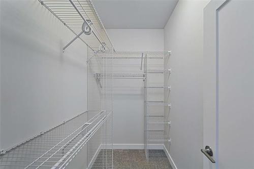 11 Parkrose Pl, St Adolphe, MB 