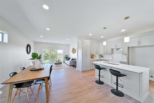 11 Parkrose Pl, St Adolphe, MB 