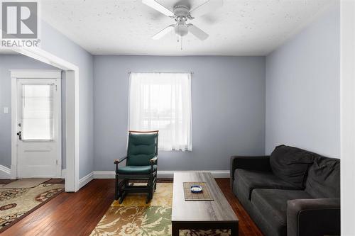 324 Fifth Ave, Sault Ste. Marie, ON - Indoor