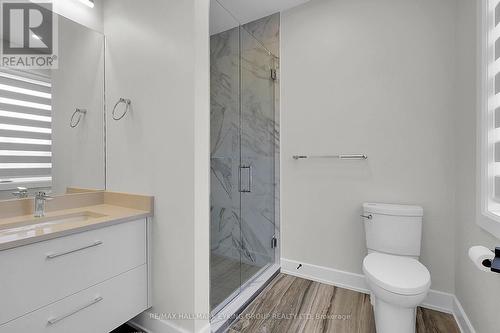 623 Rowanwood Avenue, Ottawa, ON - Indoor Photo Showing Bathroom