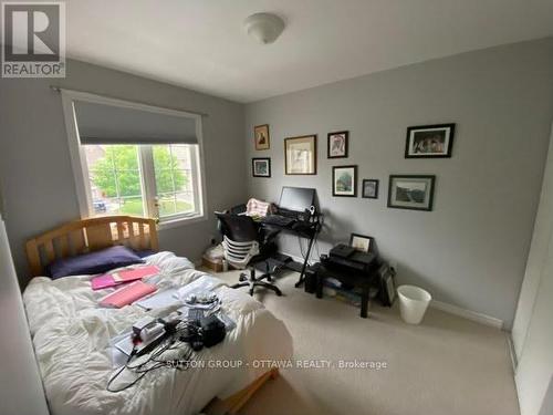 304 Grey Seal Circle, Ottawa, ON - Indoor Photo Showing Bedroom