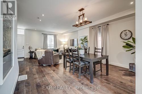 14 Milton Avenue, Hamilton, ON - Indoor Photo Showing Dining Room