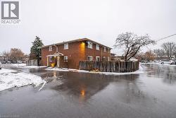 2079 MEADOWBROOK Road Unit# 8  Burlington, ON L7P 2A5