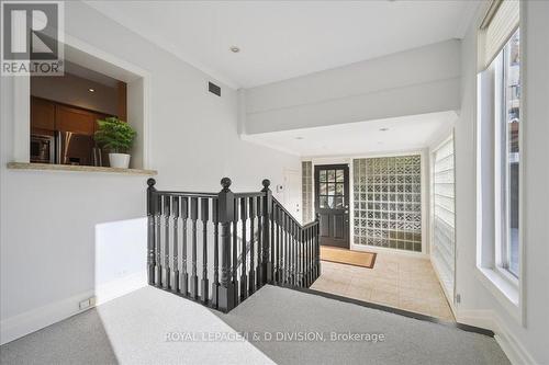 65 Chatsworth Drive, Toronto, ON - Indoor Photo Showing Other Room