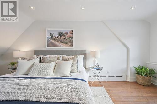 65 Chatsworth Drive, Toronto, ON - Indoor Photo Showing Bedroom