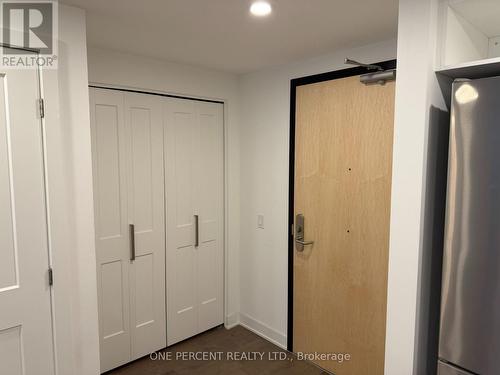 410 - 340 Queen Street, Ottawa, ON - Indoor Photo Showing Other Room