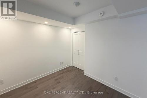 410 - 340 Queen Street, Ottawa, ON - Indoor Photo Showing Other Room
