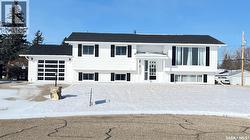 6 Stockdale CRESCENT  Maple Creek, SK S0N 1N0