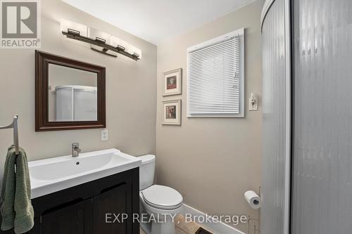 3-Piece Bathroom On Main Level - 21 Pinery Lane, Georgina, ON - Indoor Photo Showing Bathroom