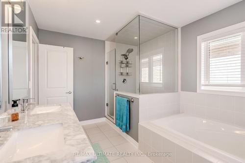 47 Lewis Avenue, Bradford West Gwillimbury, ON - Indoor Photo Showing Bathroom