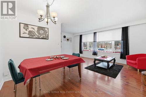 Open Living & Dining Areas Ideal for Entertaining - 2299 Wiseman Court, Mississauga, ON - Indoor Photo Showing Other Room