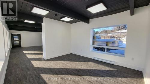 Unit 2 - 382 Parkhill Road E, Douro-Dummer, ON 