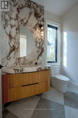 38 Ridgevale Drive, Toronto, ON - Indoor Photo Showing Bathroom