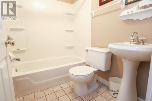 16 Gallivan'S Lane, Trinity, NL - Indoor Photo Showing Bathroom