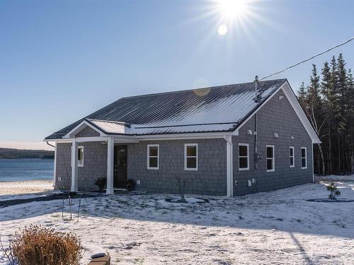 42 Liscomb Wharf Road, Liscomb, NS 