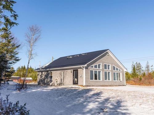 42 Liscomb Wharf Road, Liscomb, NS 