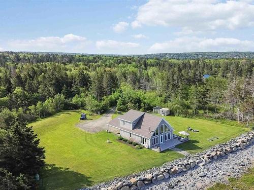 463 Fort Point Road, Weymouth North, NS 