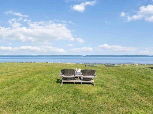 463 Fort Point Road, Weymouth North, NS 