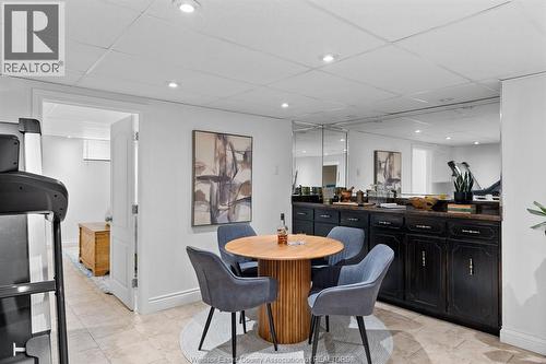 2733 Mckay Avenue, Windsor, ON - Indoor Photo Showing Dining Room