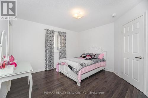 52 Blackberry Valley Crescent, Caledon, ON - Indoor Photo Showing Bedroom