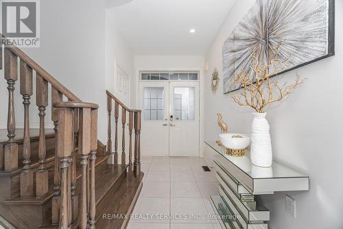 52 Blackberry Valley Crescent, Caledon, ON - Indoor Photo Showing Other Room