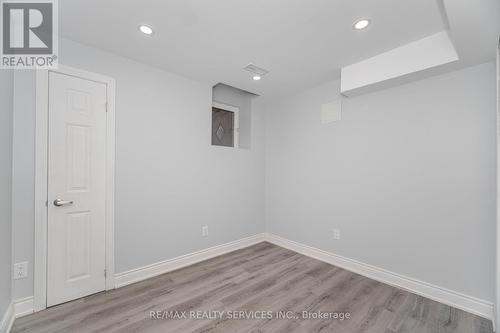 52 Blackberry Valley Crescent, Caledon, ON - Indoor Photo Showing Other Room