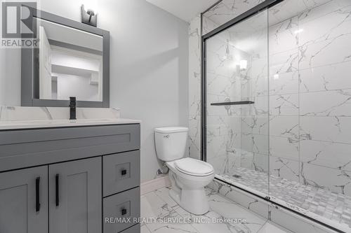 52 Blackberry Valley Crescent, Caledon, ON - Indoor Photo Showing Bathroom