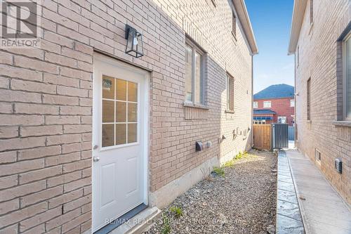 52 Blackberry Valley Crescent, Caledon, ON - Outdoor With Exterior