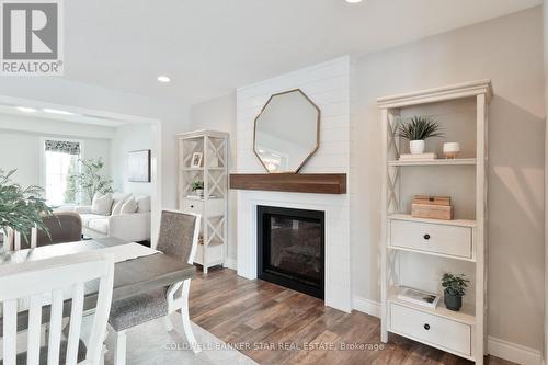 5229 Wales Crescent, Malahide (Copenhagen), ON - Indoor With Fireplace