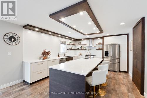 5229 Wales Crescent, Malahide (Copenhagen), ON - Indoor Photo Showing Kitchen With Upgraded Kitchen