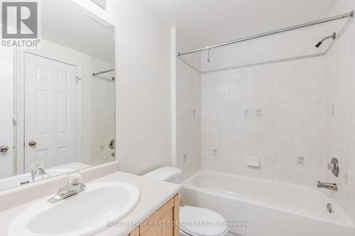 269 Dunsmore Lane, Barrie, ON - Indoor Photo Showing Bathroom