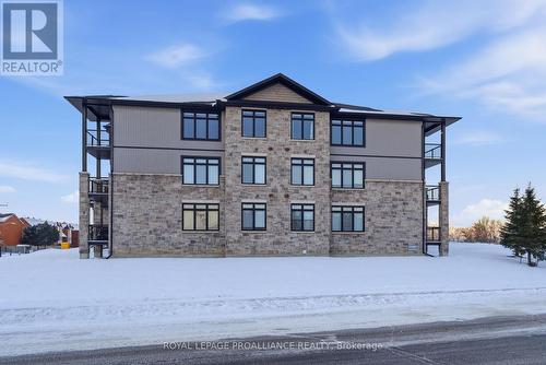 304 - 1109 Millwood Avenue, Brockville, ON - Outdoor
