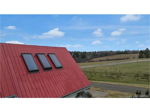 689 Carpenter Bald Hill Rd, Wickham, NB 