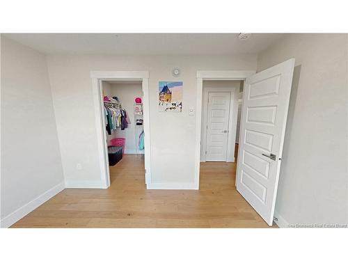 18 Elmwood Dr, Hampton, NB 