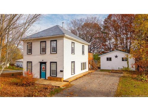 36 Queensway Wy, Saint Stephen, NB 