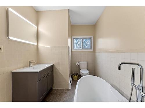 36 Queensway Wy, Saint Stephen, NB 